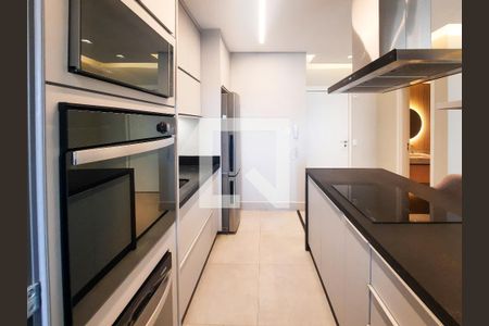 Apartamento para alugar com 77m², 2 quartos e 1 vaga Apartamento para alugar com 77m², 2 quartos e 1 vagaCozinha