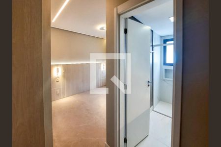Suíte 1 de apartamento à venda com 2 quartos, 77m² em Indianópolis, São Paulo
