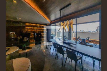 Apartamento para alugar com 77m², 2 quartos e 1 vaga Apartamento para alugar com 77m², 2 quartos e 1 vagaÁrea comum - Salão de festas
