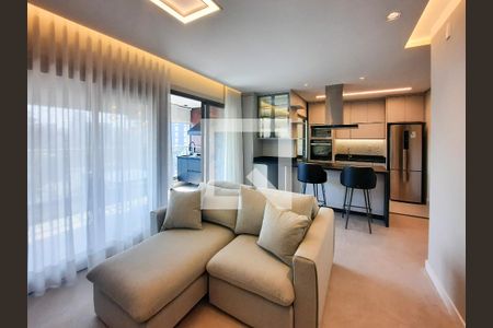 Sala de apartamento para alugar com 2 quartos, 77m² em Indianópolis, São Paulo