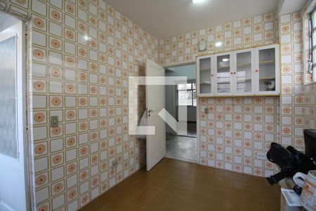 Casa à venda com 180m², 4 quartos e 3 vagasCozinha