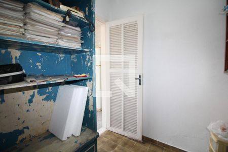 Casa à venda com 180m², 4 quartos e 3 vagasQuarto de Serviço