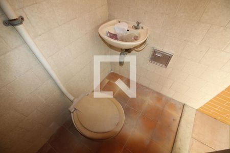 Casa à venda com 180m², 4 quartos e 3 vagasÁrea Externa - Banheiro