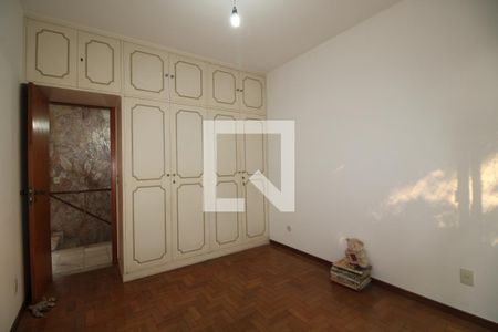 Casa à venda com 180m², 4 quartos e 3 vagasQuarto 4