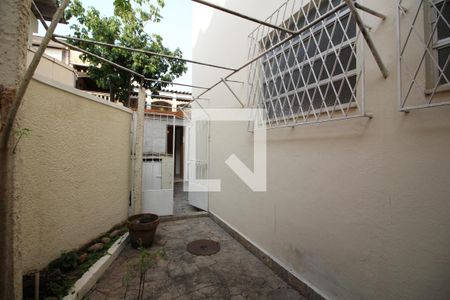 Casa à venda com 180m², 4 quartos e 3 vagasÁrea Externa