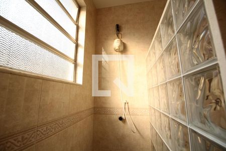 Casa à venda com 180m², 4 quartos e 3 vagasBanheiro Social 2