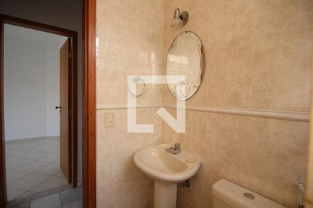 Casa à venda com 180m², 4 quartos e 3 vagasBanheiro Social 1