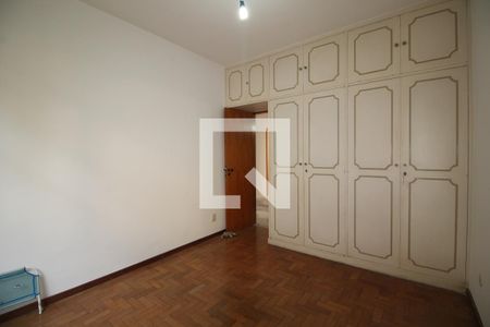 Casa à venda com 180m², 4 quartos e 3 vagasQuarto 4