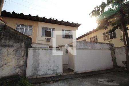 Casa à venda com 180m², 4 quartos e 3 vagasFachada