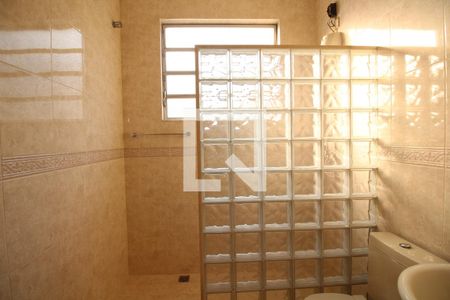 Casa à venda com 180m², 4 quartos e 3 vagasBanheiro Social 2