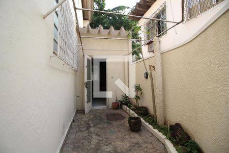 Casa à venda com 180m², 4 quartos e 3 vagasÁrea Externa