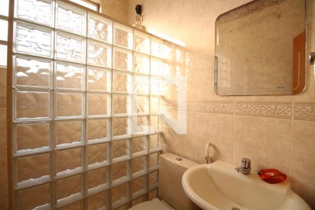 Casa à venda com 180m², 4 quartos e 3 vagasBanheiro Social 2