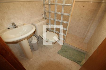 Casa à venda com 180m², 4 quartos e 3 vagasBanheiro Social 1