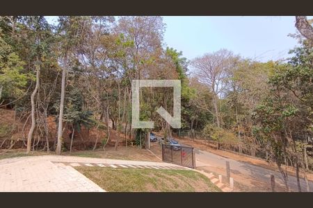 Casa de condomínio à venda com 334m², 4 quartos e 4 vagasQuintal