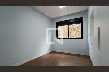 Casa de condomínio à venda com 334m², 4 quartos e 4 vagasquarto 3