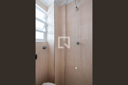 Apartamento para alugar com 94m², 2 quartos e 1 vaga Apartamento para alugar com 94m², 2 quartos e 1 vagaBanheiro de serviço