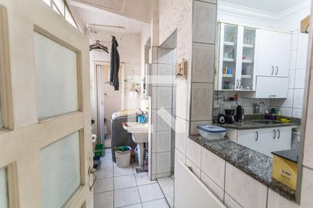 Apartamento à venda com 132m², 4 quartos e sem vagaÁrea de Serviço