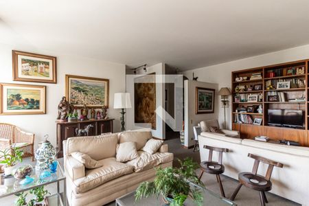 Apartamento à venda com 226m², 3 quartos e 2 vagasSala