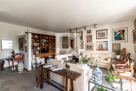 Apartamento à venda com 226m², 3 quartos e 2 vagasSala