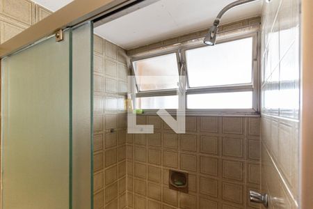 Apartamento à venda com 226m², 3 quartos e 2 vagasBanheiro 2