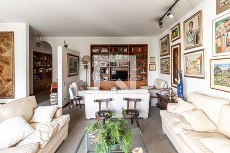 Apartamento à venda com 226m², 3 quartos e 2 vagasSala