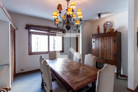 Apartamento à venda com 226m², 3 quartos e 2 vagasSala de Jantar