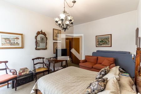 Apartamento à venda com 226m², 3 quartos e 2 vagasSuíte - Quarto 1