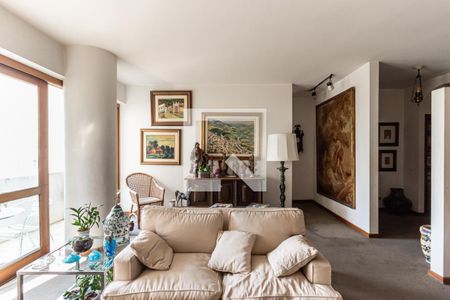 Apartamento à venda com 226m², 3 quartos e 2 vagasSala