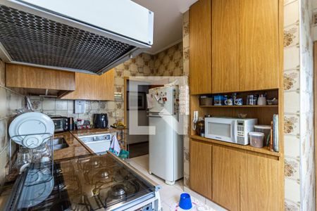 Apartamento à venda com 226m², 3 quartos e 2 vagasCozinha