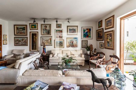 Apartamento à venda com 226m², 3 quartos e 2 vagasSala