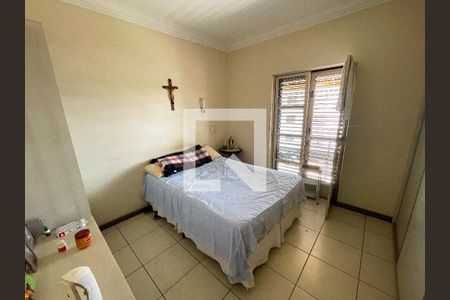 Casa à venda com 223m², 4 quartos e 3 vagasQuarto 3 - Suíte