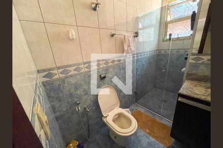 Casa à venda com 223m², 4 quartos e 3 vagasBanheiro Social