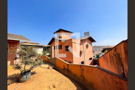 Casa à venda com 223m², 4 quartos e 3 vagasÁrea externa