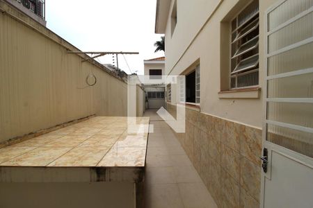 Casa à venda com 250m², 5 quartos e 2 vagasQuintal