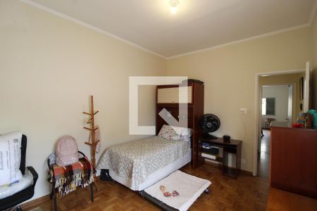 Casa à venda com 250m², 5 quartos e 2 vagasQuarto 2