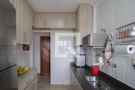 Apartamento à venda com 68m², 2 quartos e 1 vagaCozinha