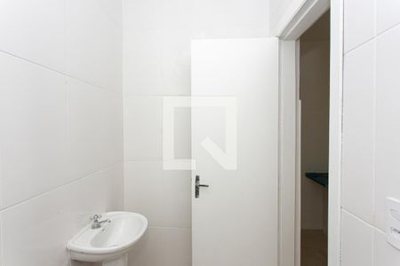 Casa para alugar com 49m², 1 quarto e sem vaga Casa para alugar com 49m², 1 quarto e sem vagaBanheiro