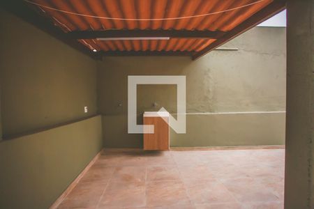 Casa para alugar com 150m², 2 quartos e 1 vagaÁrea de Serviço