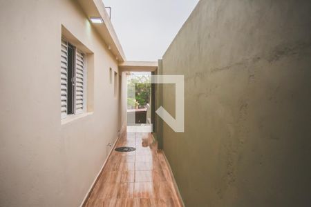 Casa para alugar com 150m², 2 quartos e 1 vagaCorredor lateral