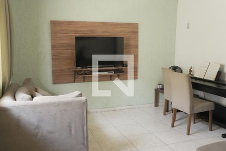 Casa à venda com 360m², 3 quartos e 8 vagasSala - casa 2