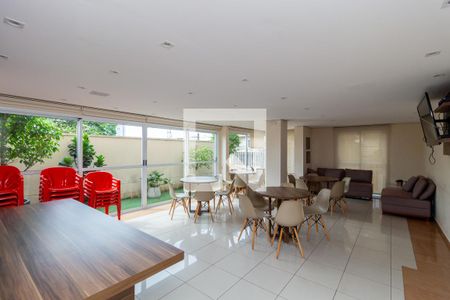 Apartamento para alugar com 61m², 2 quartos e 1 vagaÁrea comum - Salão de festas