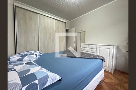 Quarto 1 de casa para alugar com 3 quartos, 120m² em Campeche, Florianópolis