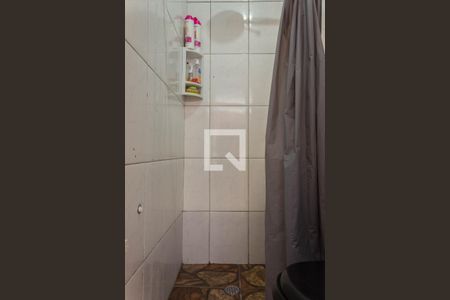 Casa à venda com 197m², 2 quartos e 2 vagas Casa à venda com 197m², 2 quartos e 2 vagasBanheiro de Serviço