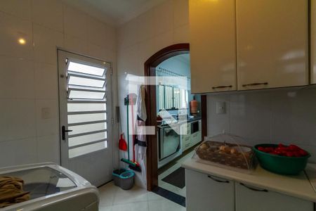 Casa à venda com 310m², 3 quartos e 3 vagasÁrea de Serviço