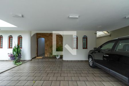 Casa à venda com 310m², 3 quartos e 3 vagasGaragem