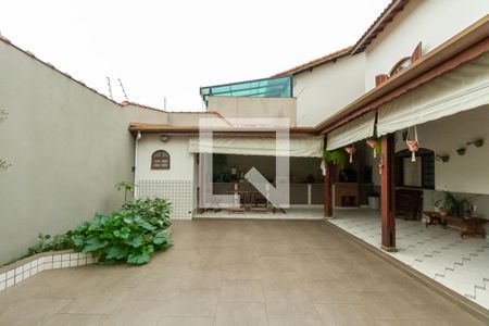 Casa à venda com 310m², 3 quartos e 3 vagasQuintal e Churrasqueira