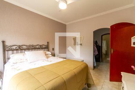 Casa à venda com 310m², 3 quartos e 3 vagasSuíte 1