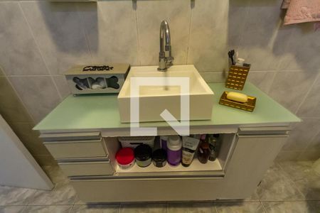 Casa à venda com 310m², 3 quartos e 3 vagasBanheiro da Suíte 2