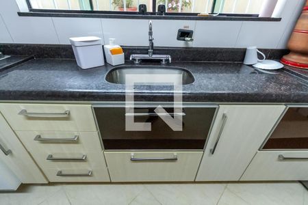 Casa à venda com 310m², 3 quartos e 3 vagasCozinha