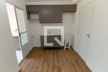 Apartamento à venda com 31m², 2 quartos e sem vaga Apartamento à venda com 31m², 2 quartos e sem vagaCozinha - Armários